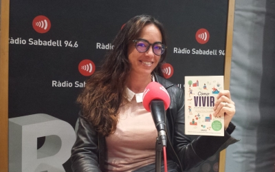 Carolina Torres, als estudis de Ràdio Sabadell/ Raquel Garcia